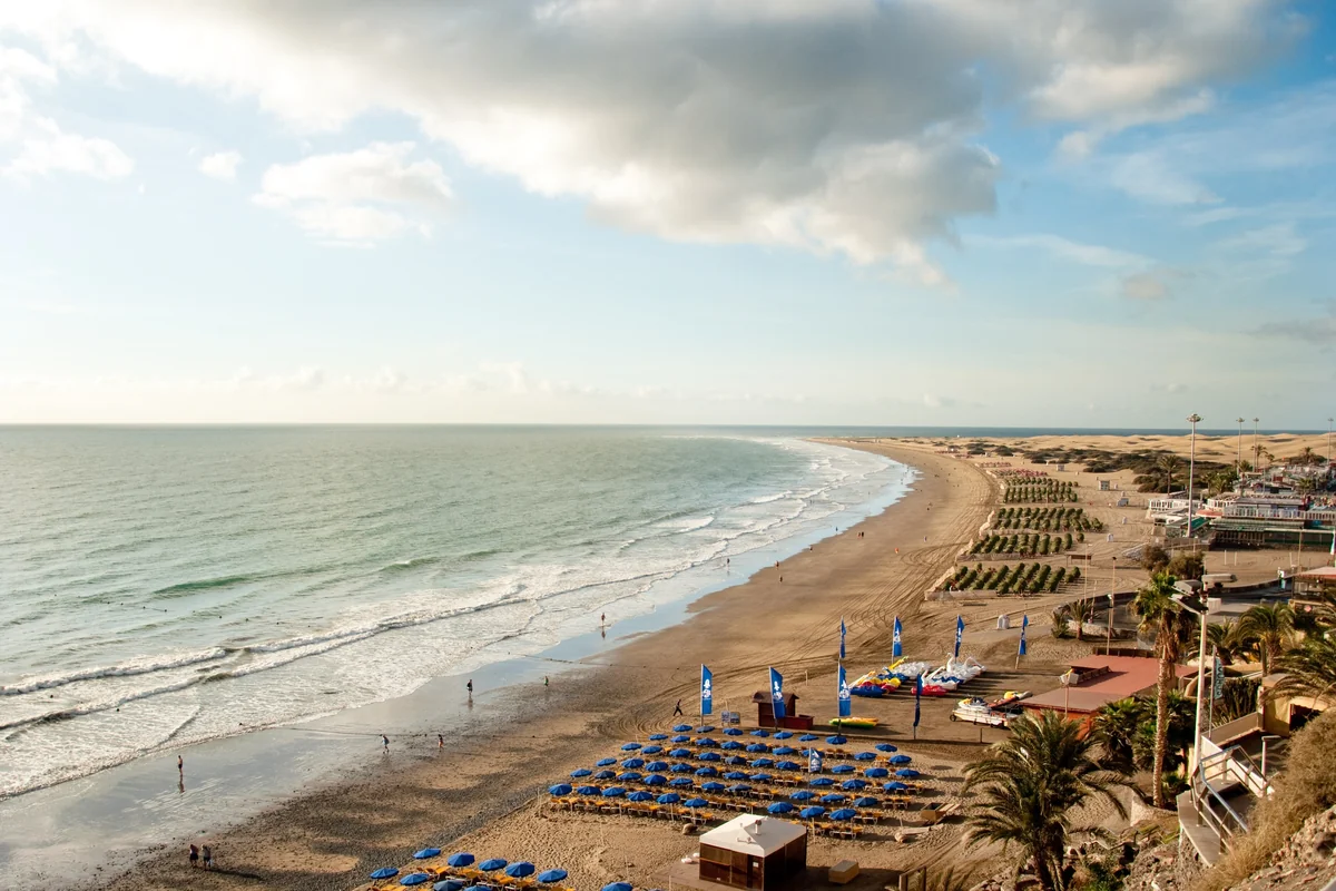 View of Playa del Inglés — a great destination for hotels with sauna